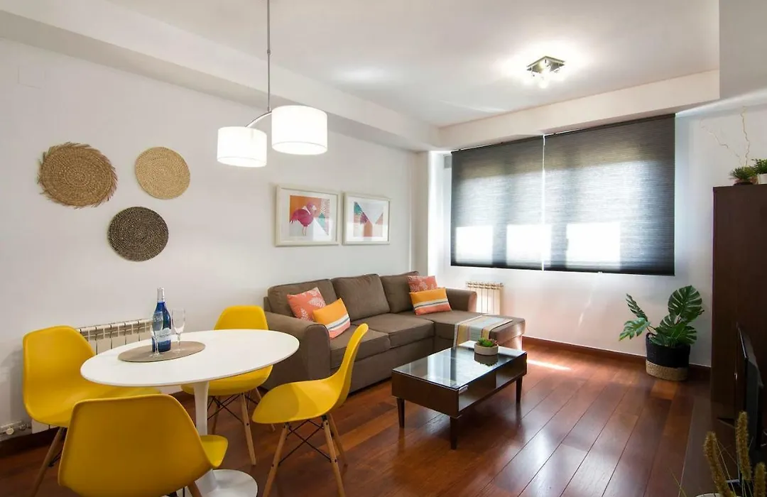 Apartamento Fórum-Ciencias con Piscina, Gym&Parking-1
